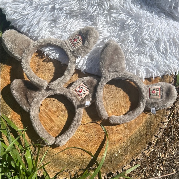 Great Wolf Lodge Children’s Wolf Ears Headbands - Set of 3 - Gray and Fuzzy! - Picture 3 of 8